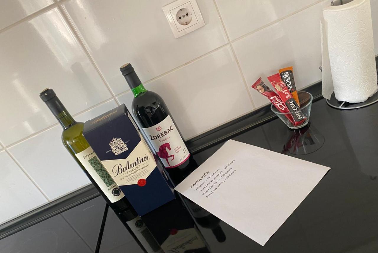 Apartmani Petra Novi Sad Eksteriør billede