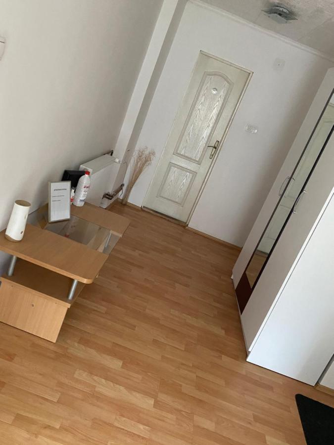 Apartmani Petra Novi Sad Eksteriør billede