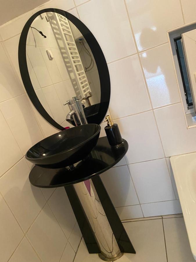 Apartmani Petra Novi Sad Eksteriør billede